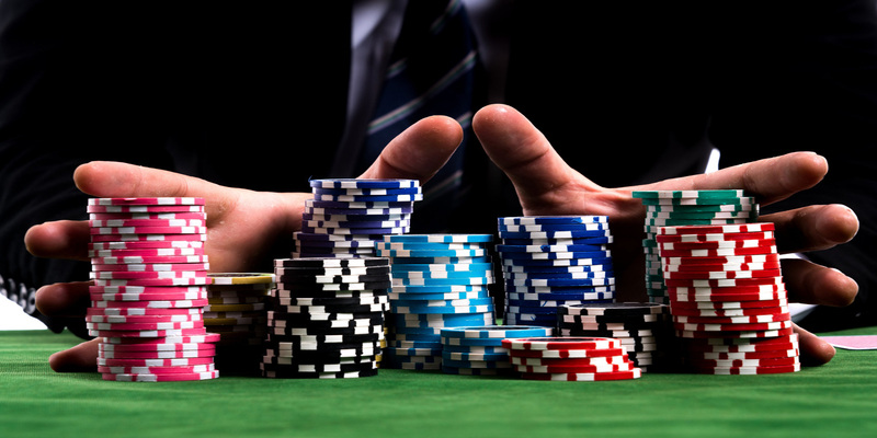 Luật Poker Và Những Điều Cược Thủ Cần Biết 4 Luật chơi Poker cụ thể trong từng vòng